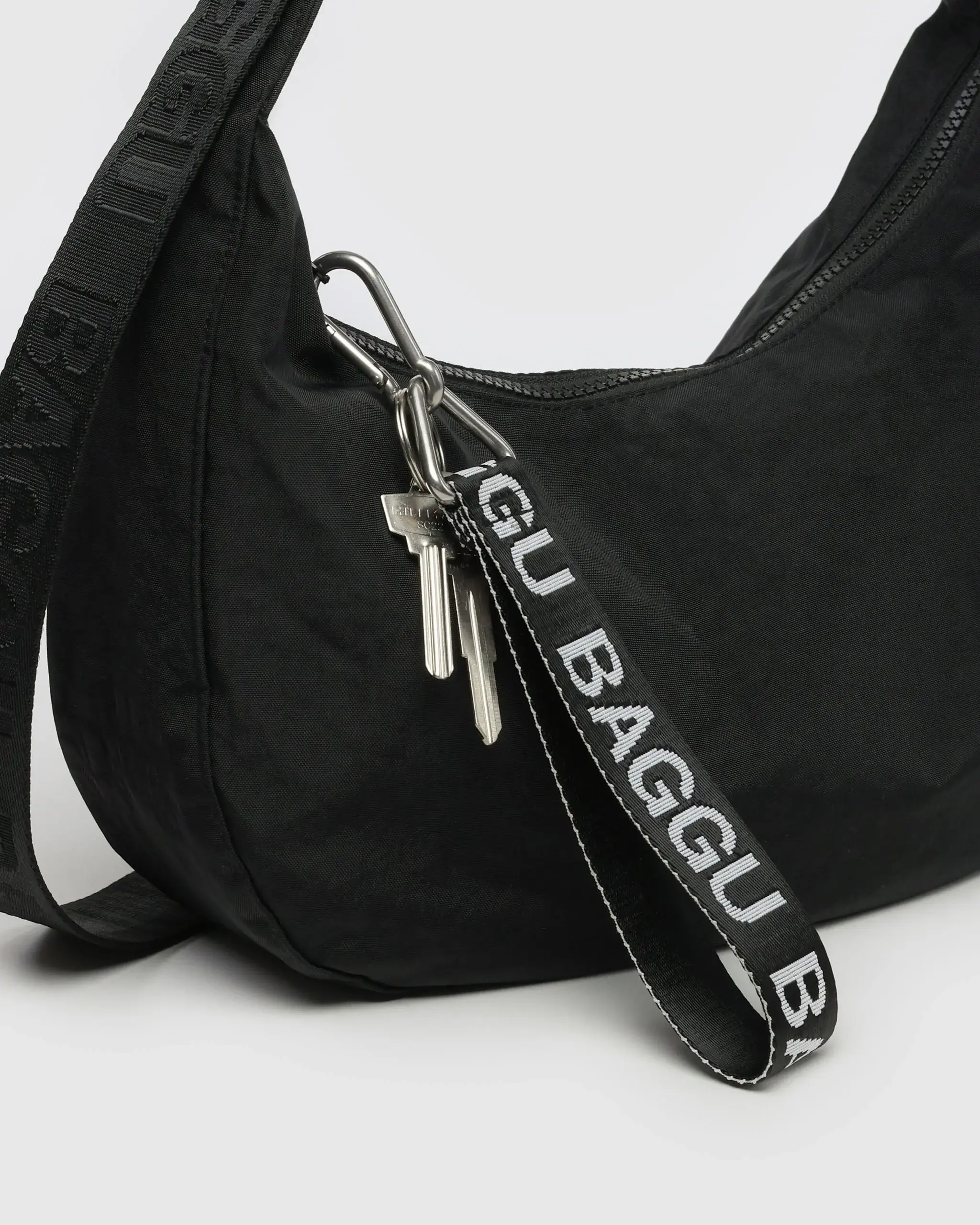 Logo Keychain Black & White - Image 4
