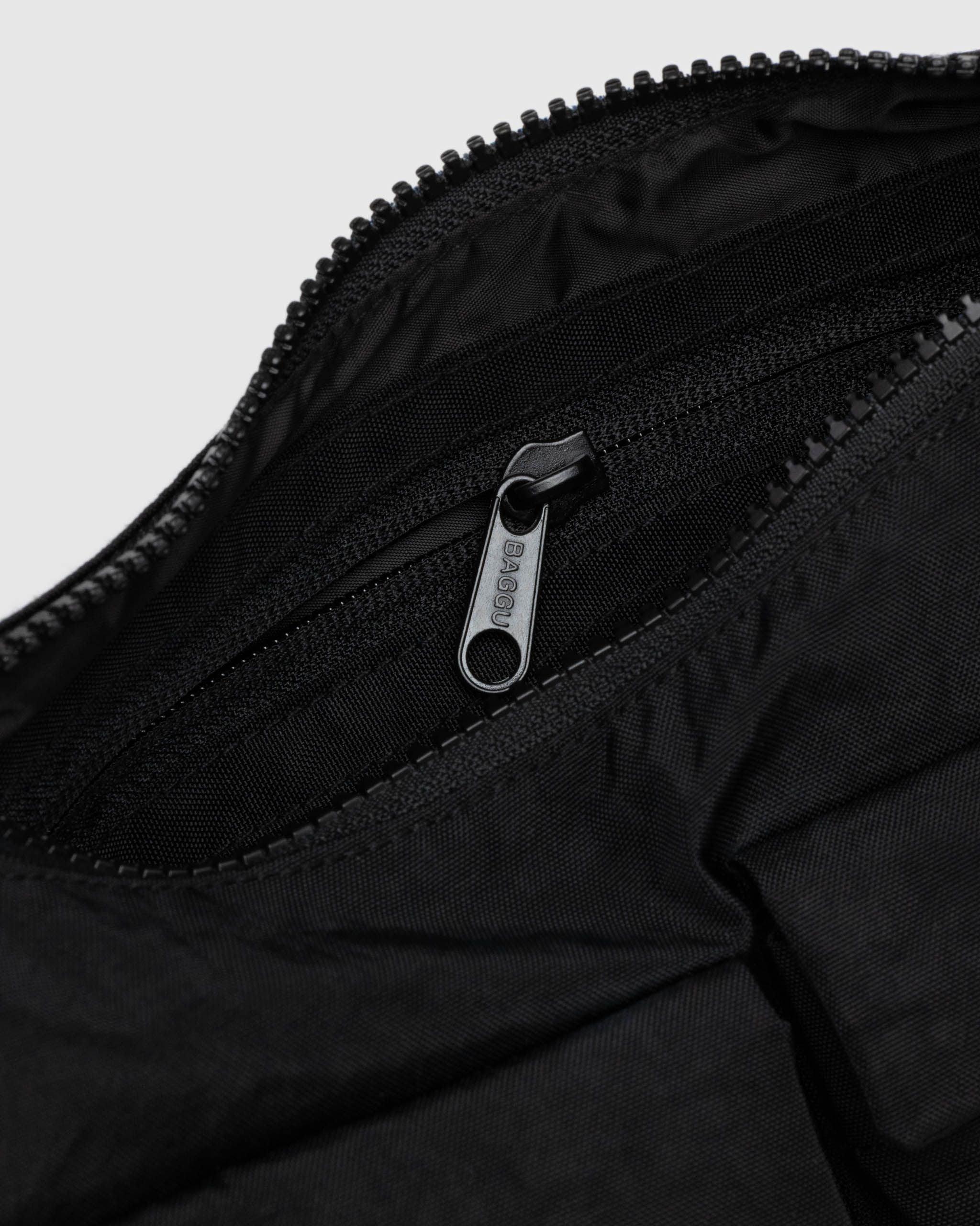 Cargo Shoulder Bag Black - Image 4