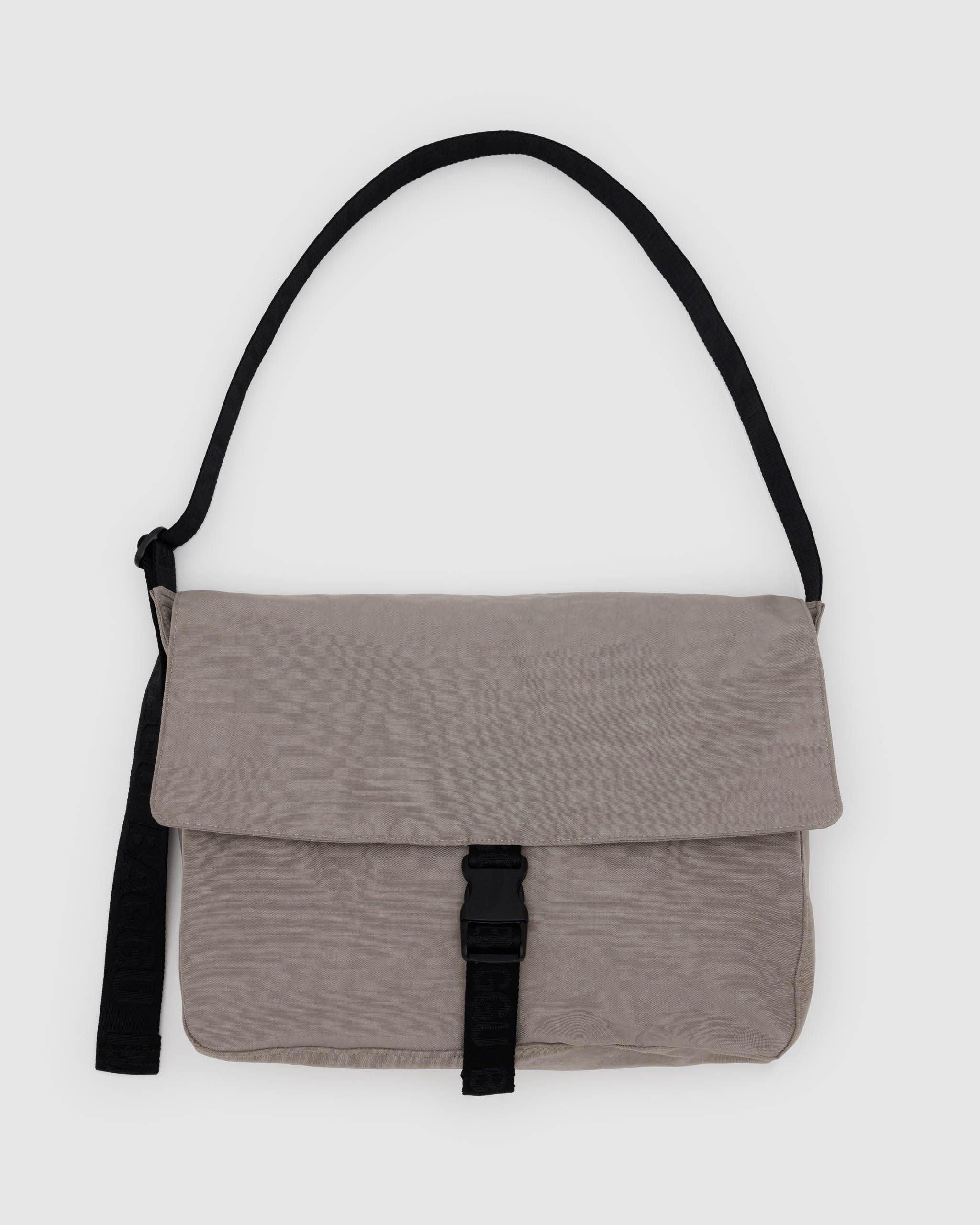 Nylon Messenger Bag Dove