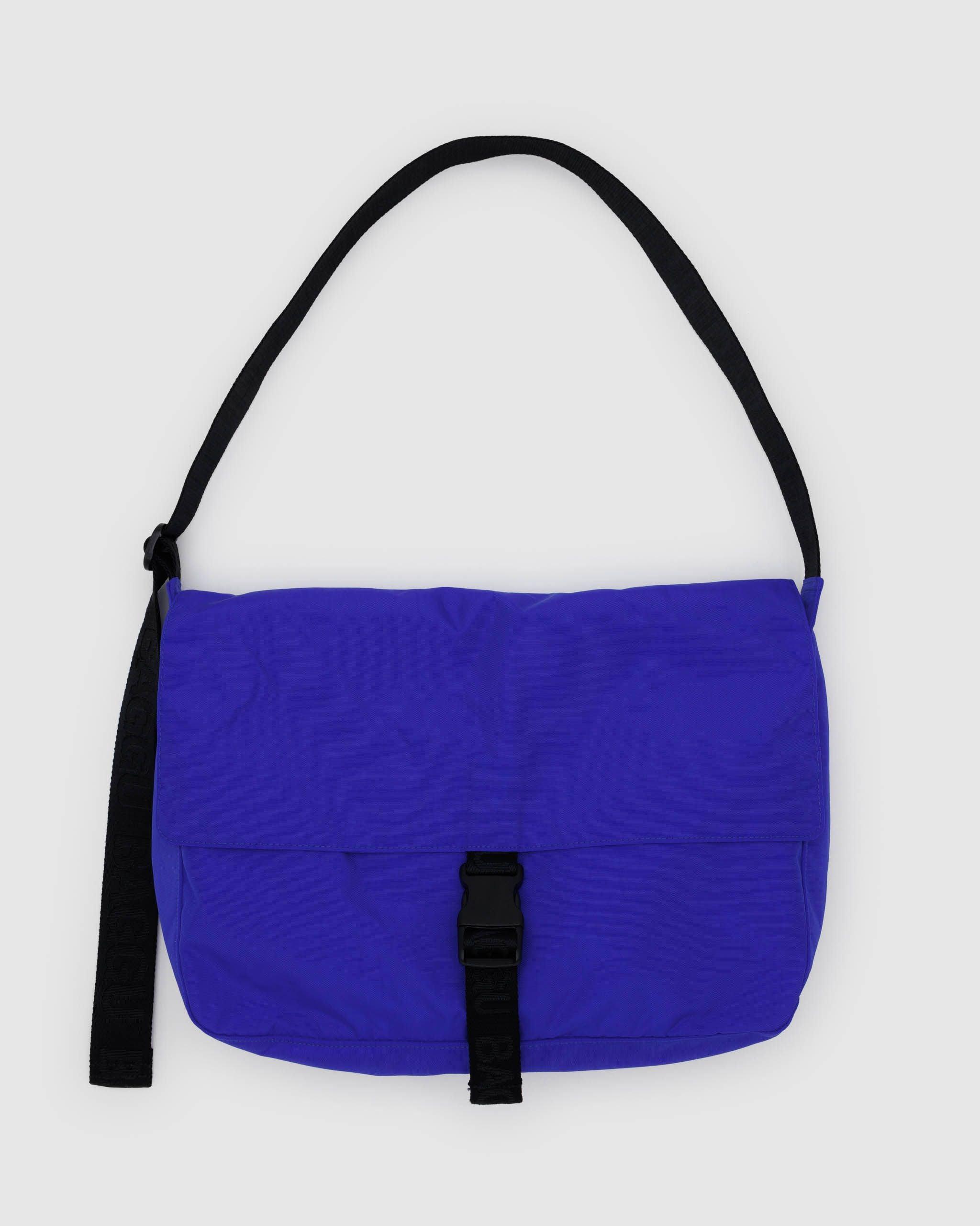 Nylon Messenger Bag Lapis