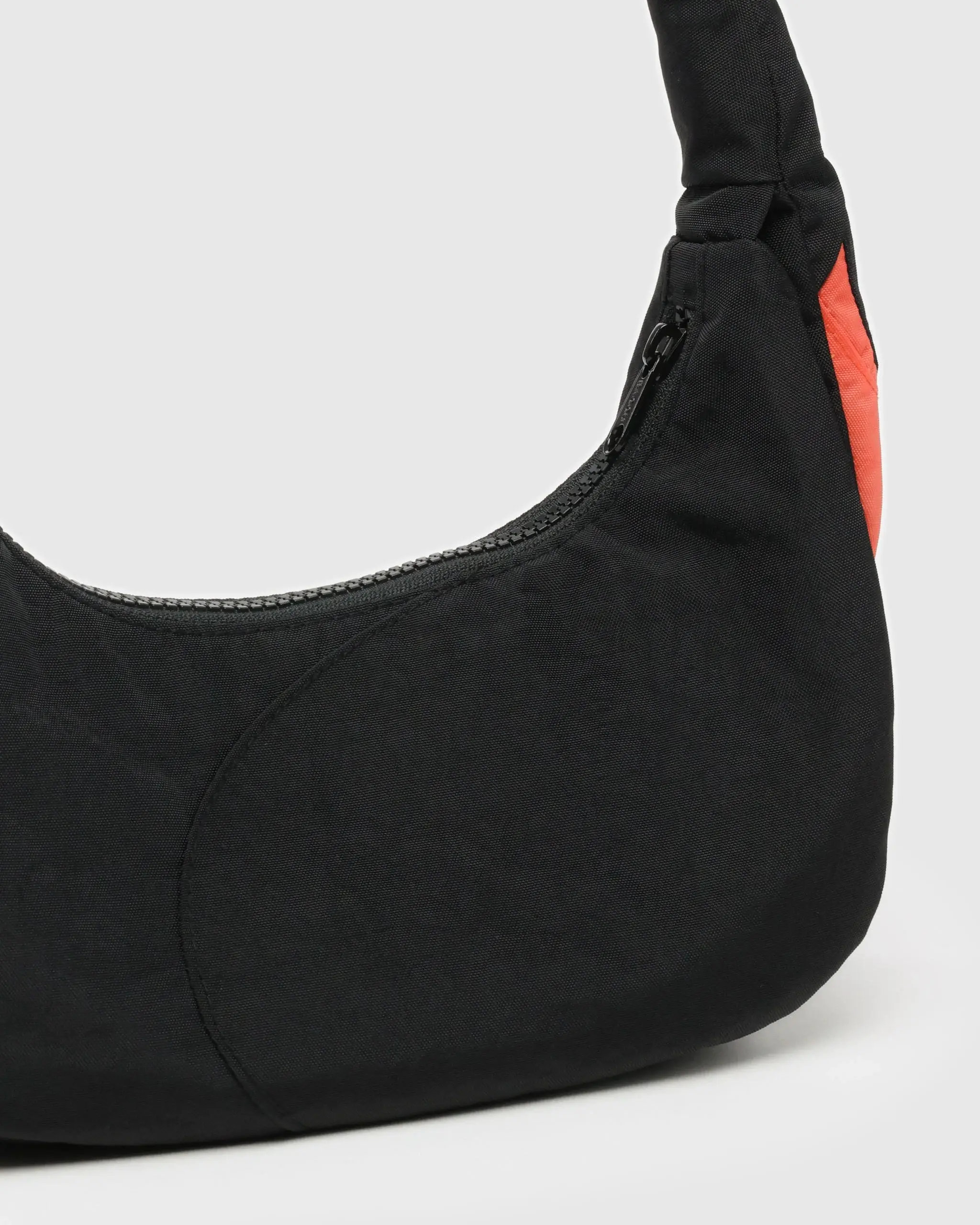 Swan Bag Black - Image 5
