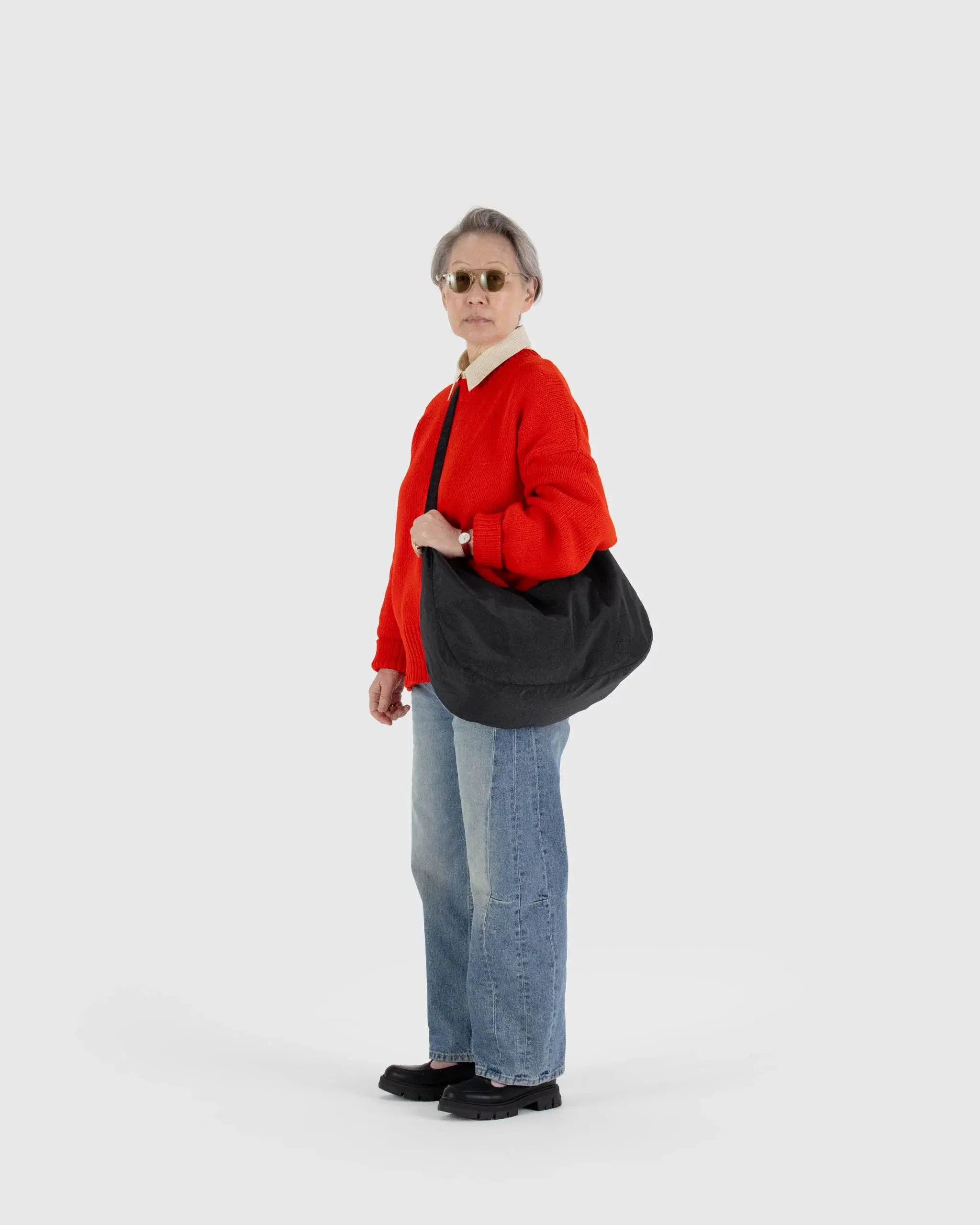 Large Nylon Crescent Bag Black 41" - Image 2