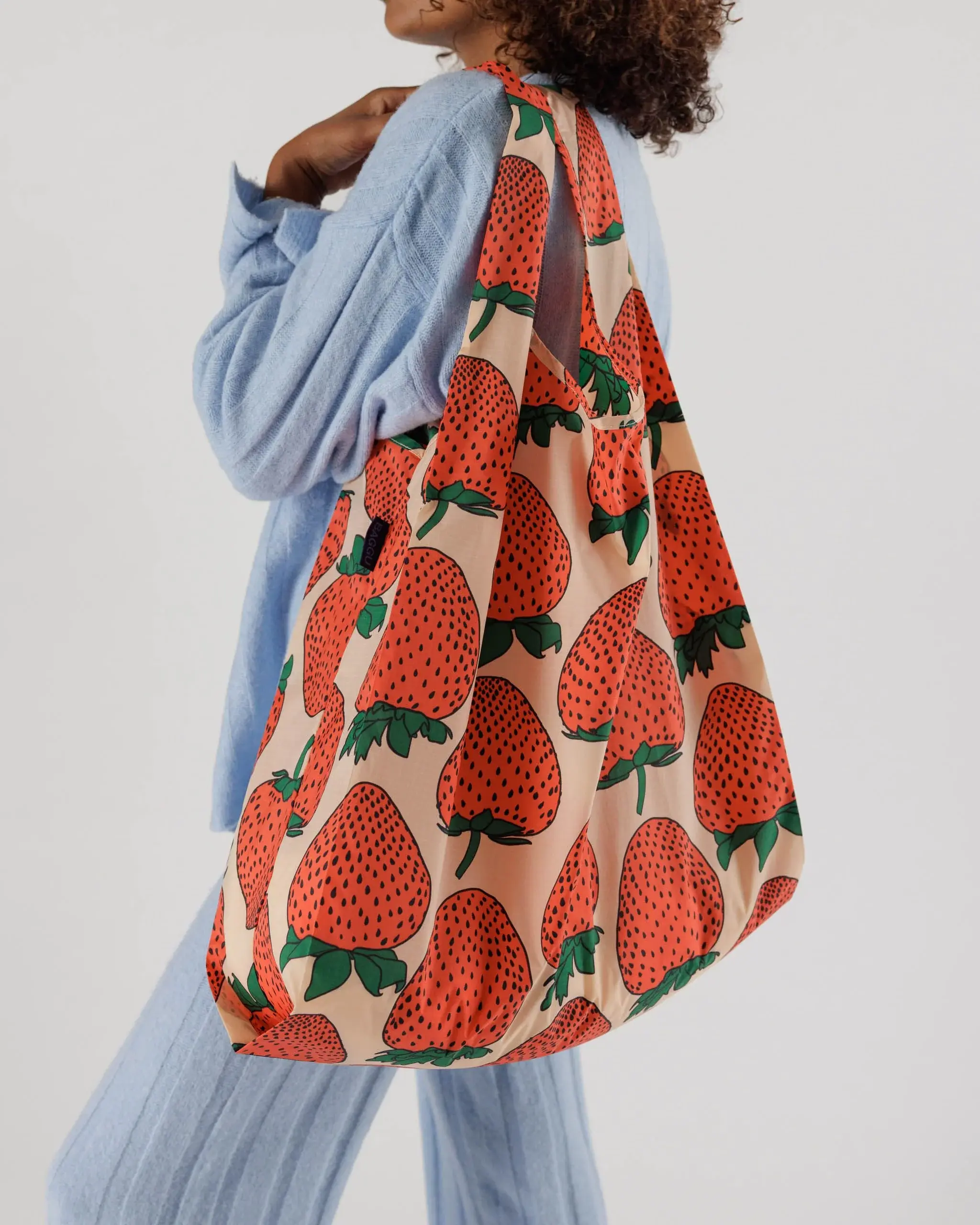 Big Baggu Strawberry - Image 3